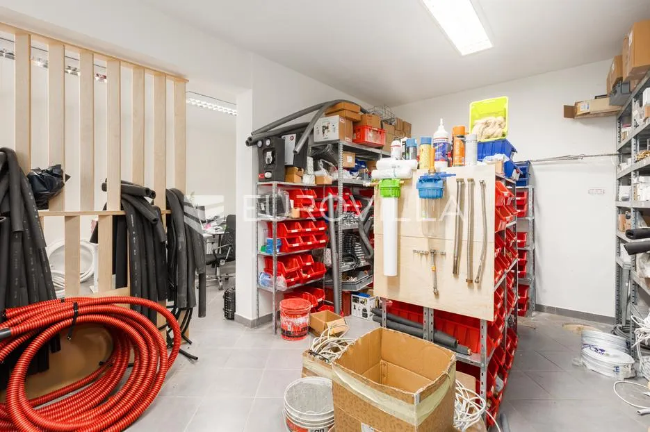 istra, novigrad, atraktivan poslovni prostor od 129 m² u blizini marine - slika 11