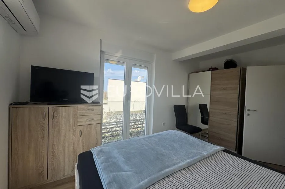 istra, žbandaj, troetažni stan 126 m² s 4 spavaće sobe, vrtom i parkingom - slika 21