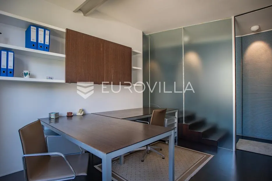 istra, rovinj, prostran poslovni 171 m2 prostor u centru grada - slika 10