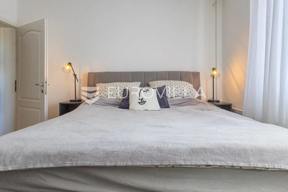 slavonski brod, centar trosoban stan 73 m² - slika 8