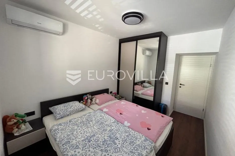 otok rab, palit, novouređen četverosoban stan, 80,00 m² - slika 6