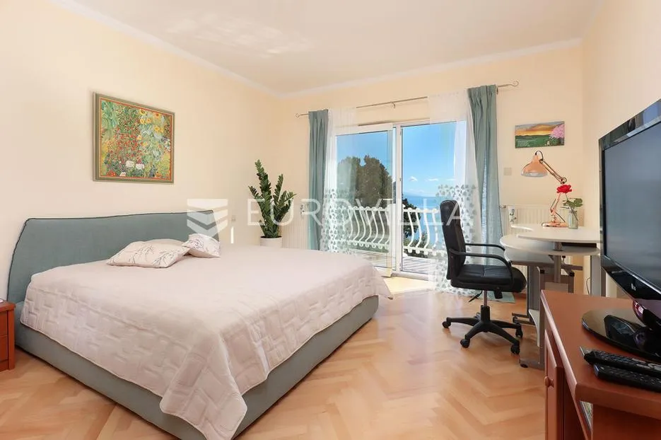 opatija, bregi, predivna obiteljska vila, panoramski pogled na more - slika 14