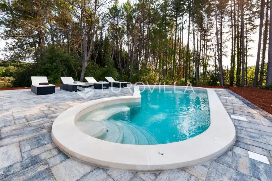 istra, rovinj, prekrasna moderna nova villa 139 m² sa bazenom - slika 4