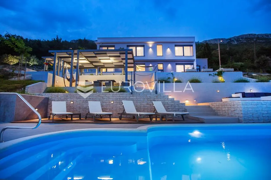 kaštela, kaštel stari, jedinstvena vila s veličanstvenim pogledom - slika 2