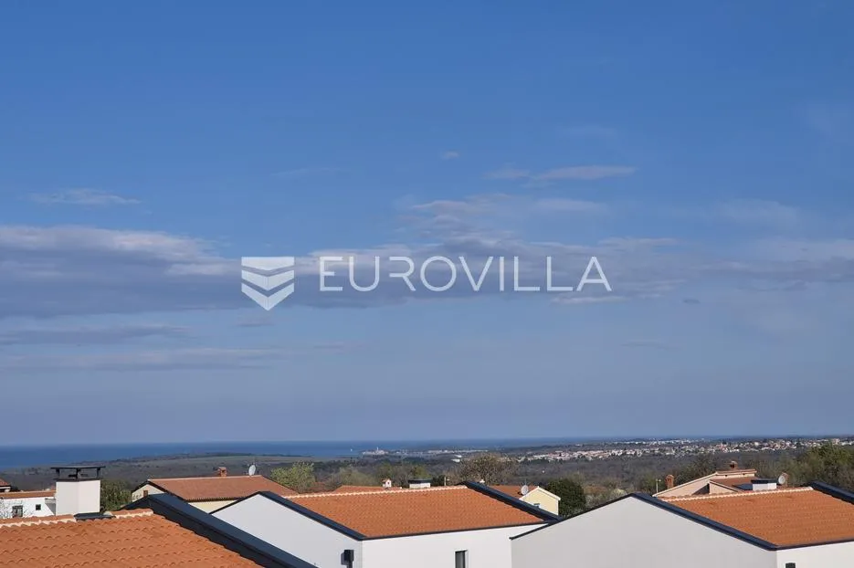 istra, poreč, dvosoban stan sa krovnom terasom i panoramskim pogledom na more - slika 16