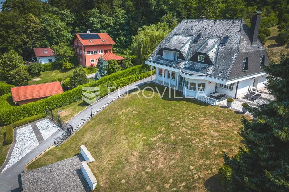 donja pušća, jedinstvena obiteljska villa, parcela 5000 m² - slika 4