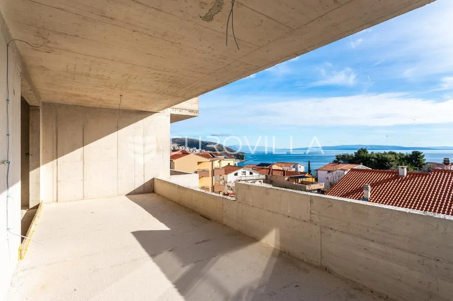 Čiovo, Okrug Gornji, trosoban penthouse s krovnom terasom i pogledom na more - Okrug Gornji, Okrug