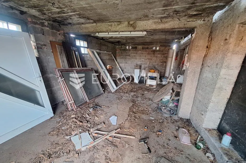 ozalj, durlinci, kuća 160 m² na parceli od 3522 m² - slika 6