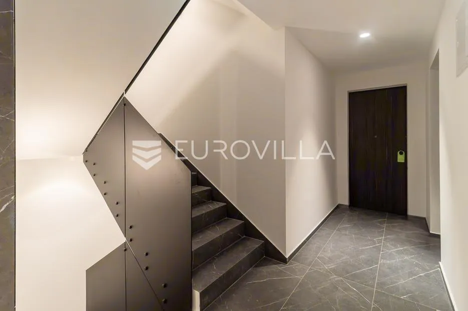 opatija, dvosoban stan s pogledom na cijeli kvarner, nkp 56,84 m2 - slika 8