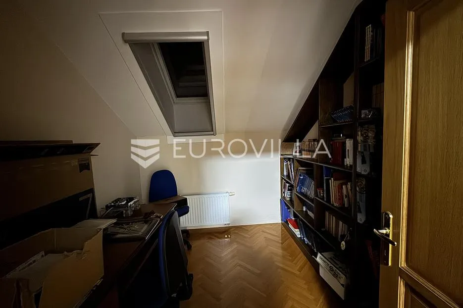 đakovo, centar, luksuzna kuća 470 m2 na izuzetnoj lokaciji - slika 22