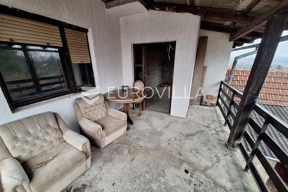 Duga Resa, Mrežnički Brig, kuća 360 m², 150 m do Mrežnice i kupališta - Mrežnički Brig, Duga Resa
