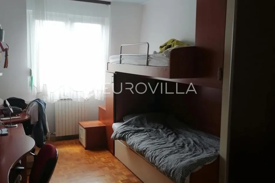 zagreb, jarun, trosoban stan s loggiom od 63 m², prvi red do jezera - slika 4