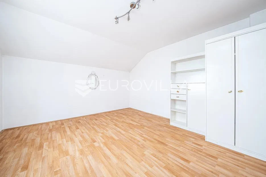 samobor okolica, donji desinec, moderna kuća 280 m2 na atraktivnoj lokaciji - slika 6