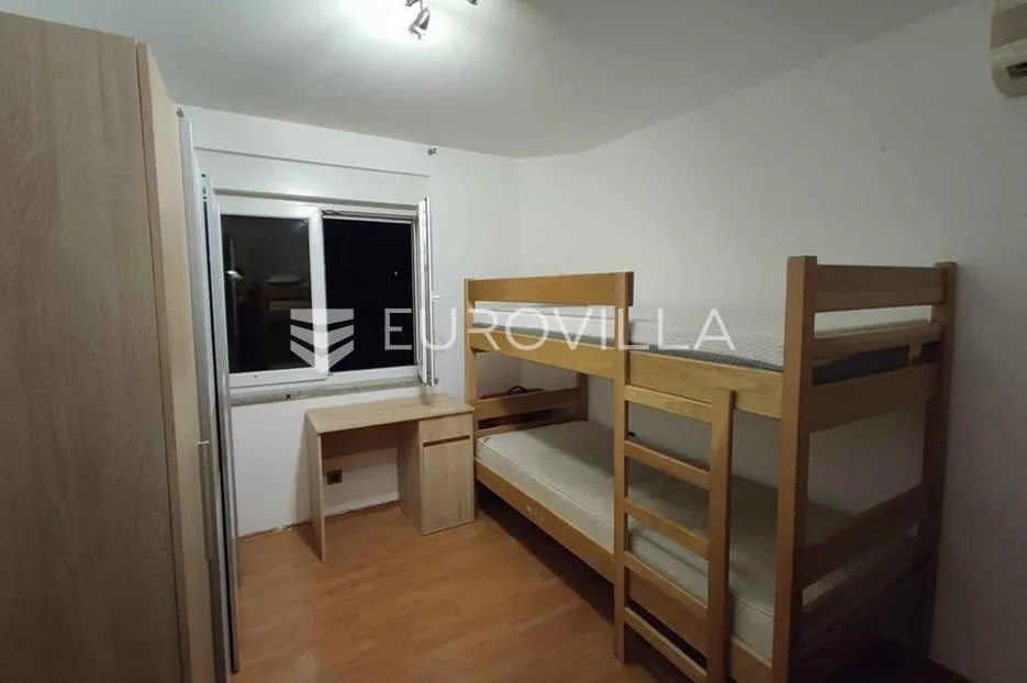 istra, pula, dvosoban stan s garažnim parkirnim mjestom - slika 4