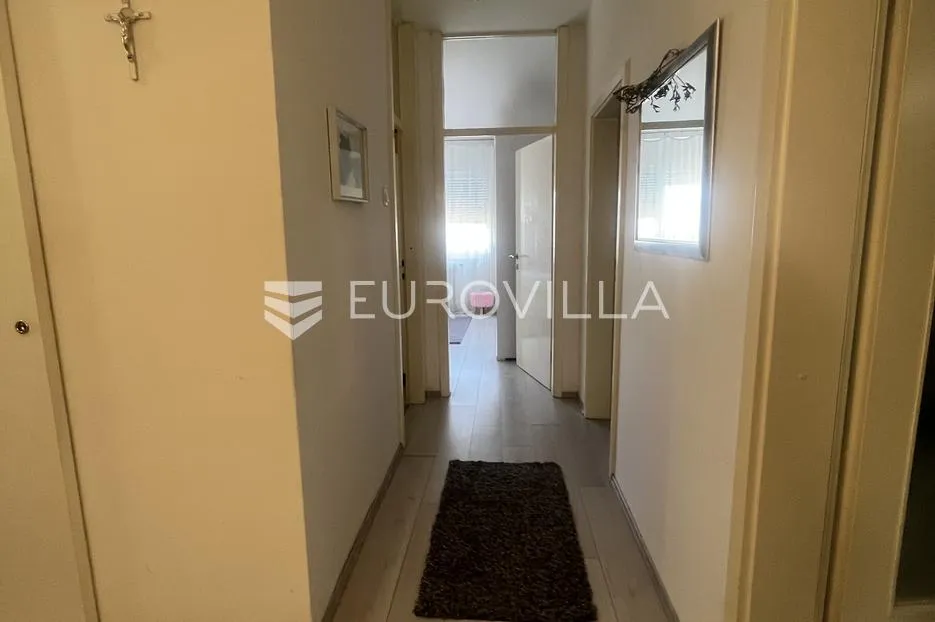 slavonski brod, naselje slavonija stan 82 m² prvi kat - slika 16