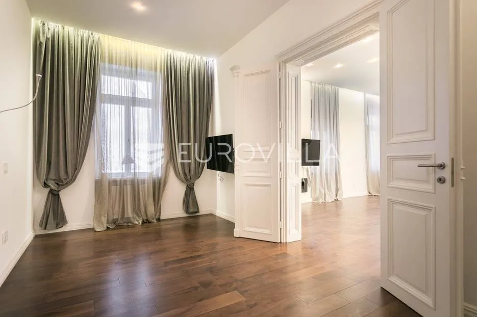 zagreb, tomislavov trg, luksuzno uređen peterosoban stan 181 m² - slika 11