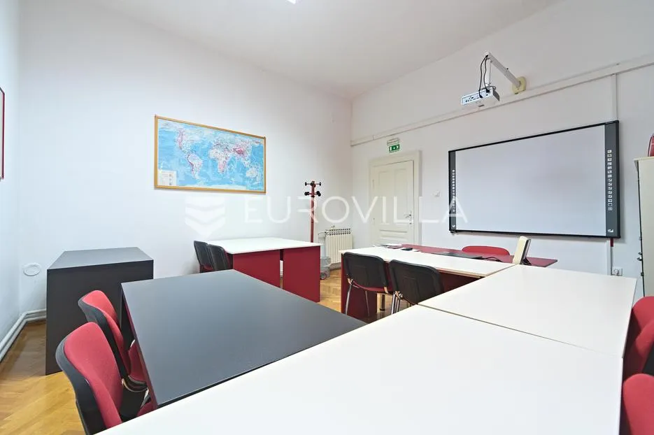osijek, centar, dva opremljena ureda, trenutno učionice za zakup 30 m² i 25 m² - slika 7