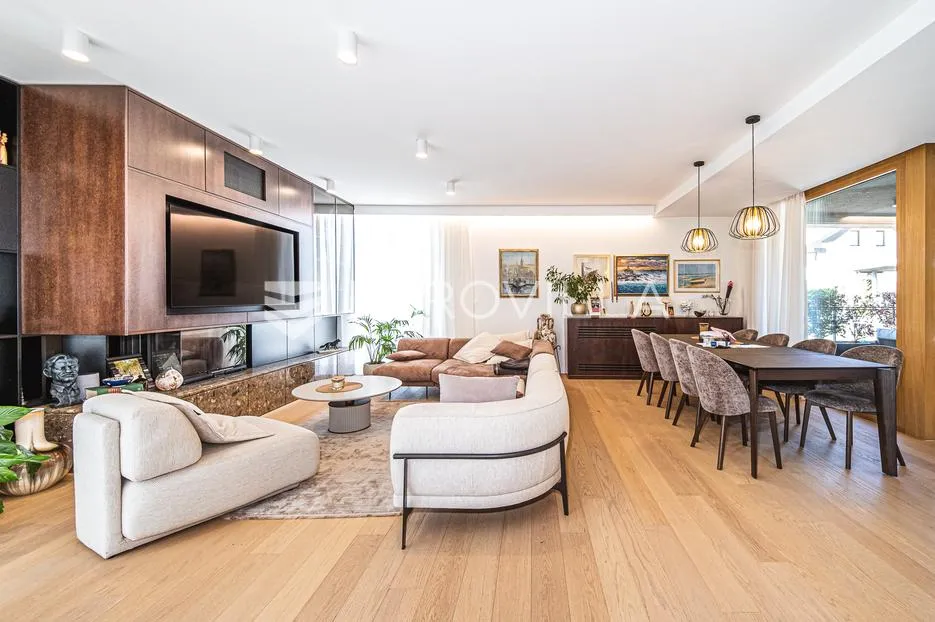 zagreb, zelengaj, trosobni luksuzni stan u urabnoj vili, 200 m² - slika 2