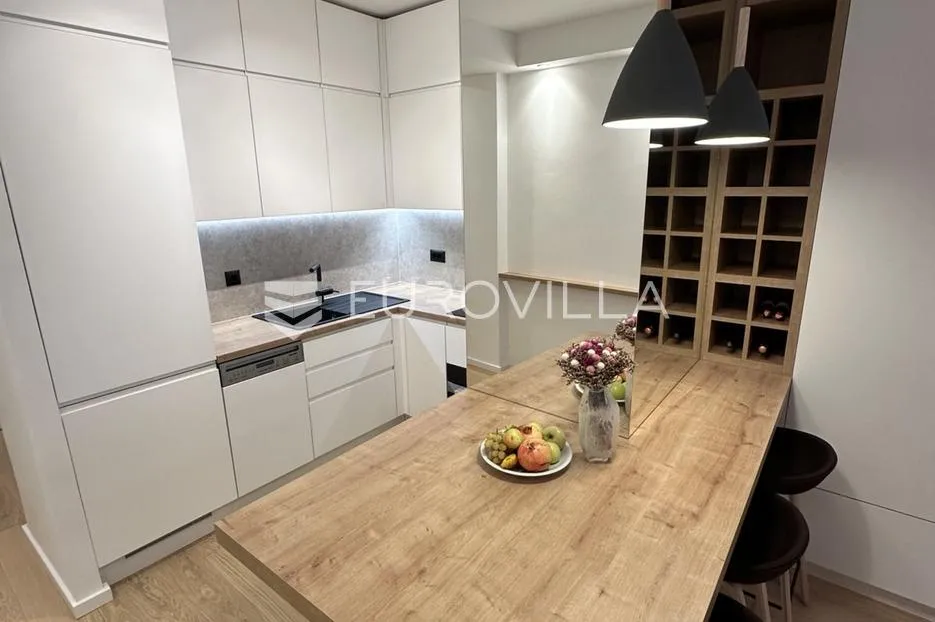 otok rab, luksuzan apartman 35,43 m², vrhunska lokacija - slika 8