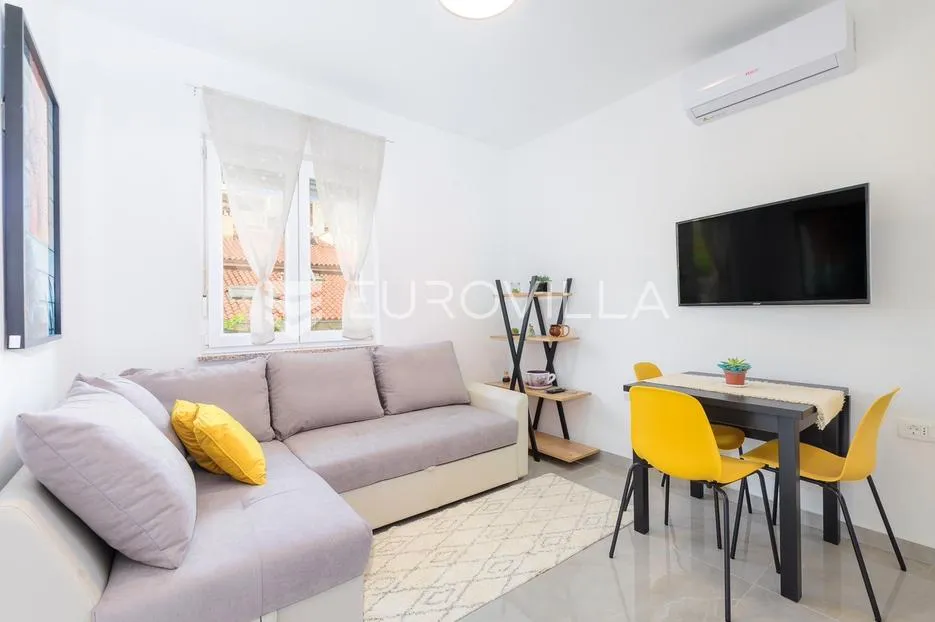 Istra, Pula, novo opremljen dvosoban stan 48 m² u privatnoj kući - Monvidal