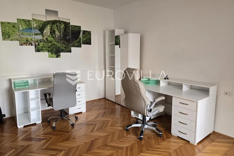 istra, pula, atraktivan poslovni prostor 70 m² u centru grada - slika 11