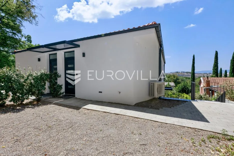 omišalj, otok krk, trosoban stan s okućnicom, 150m od mora - slika 15