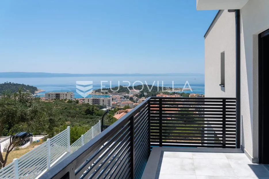 makarska, dvoetažni trosoban stan, s bazenom - slika 5