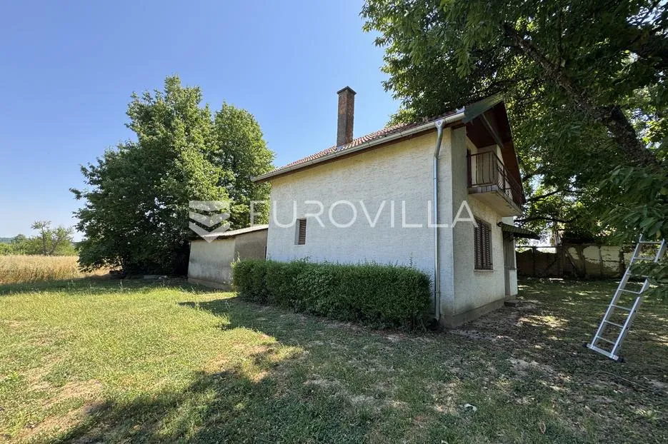 paučje, vikendica 95 m² s velikim potencijalom na zemljištu od 2622 m² - slika 4