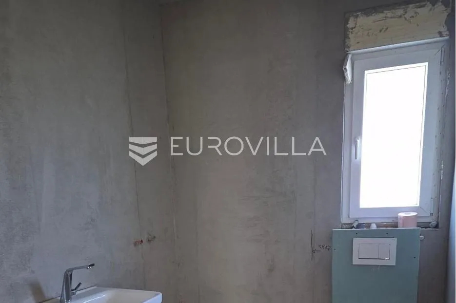 šibenik, boraja, kuća u izgradnji na velikoj parceli - slika 6