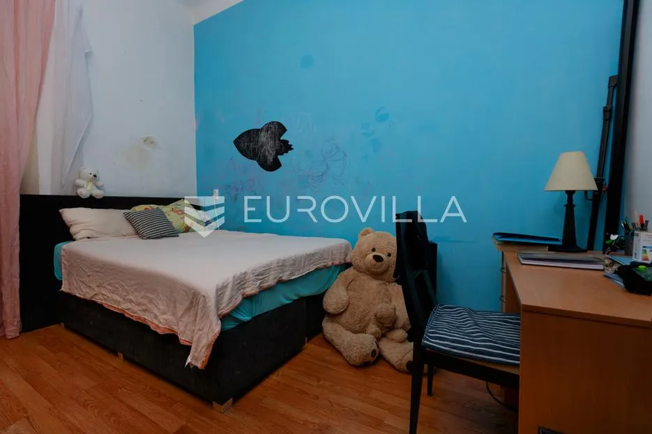 opatija, volosko, četverosoban stan 106 m², 70m od mora - slika 8