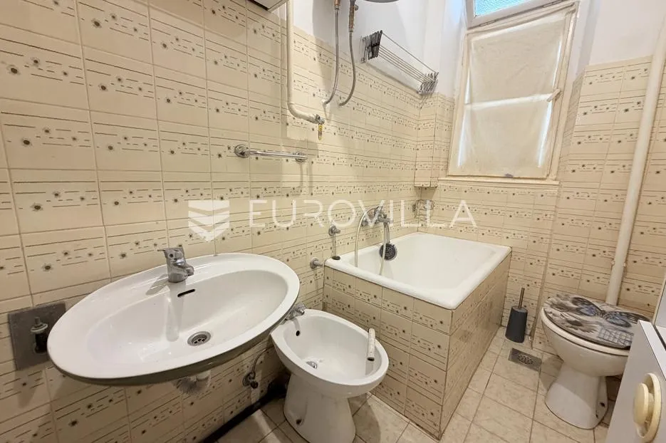 rijeka, belveder, dvosoban stan 62 m², pogledom na more, blizina centra grada - slika 6