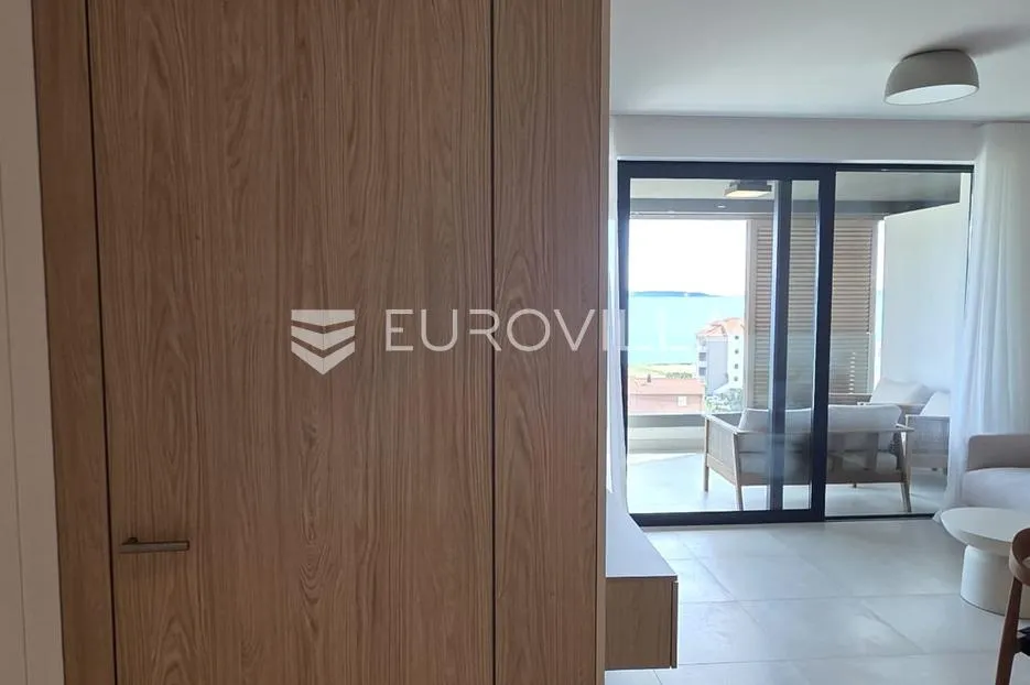 split, žnjan, moderan jednosoban stan s pogledom na more, prvo useljenje - slika 9