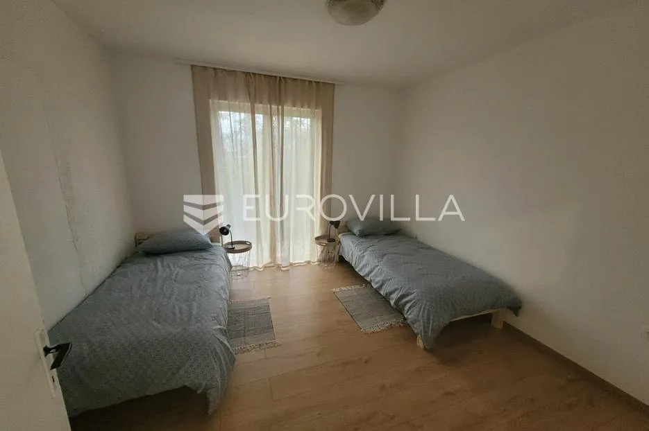 grobnik, dražice, samostojeća kuća na terenu od 1500 m² - slika 8