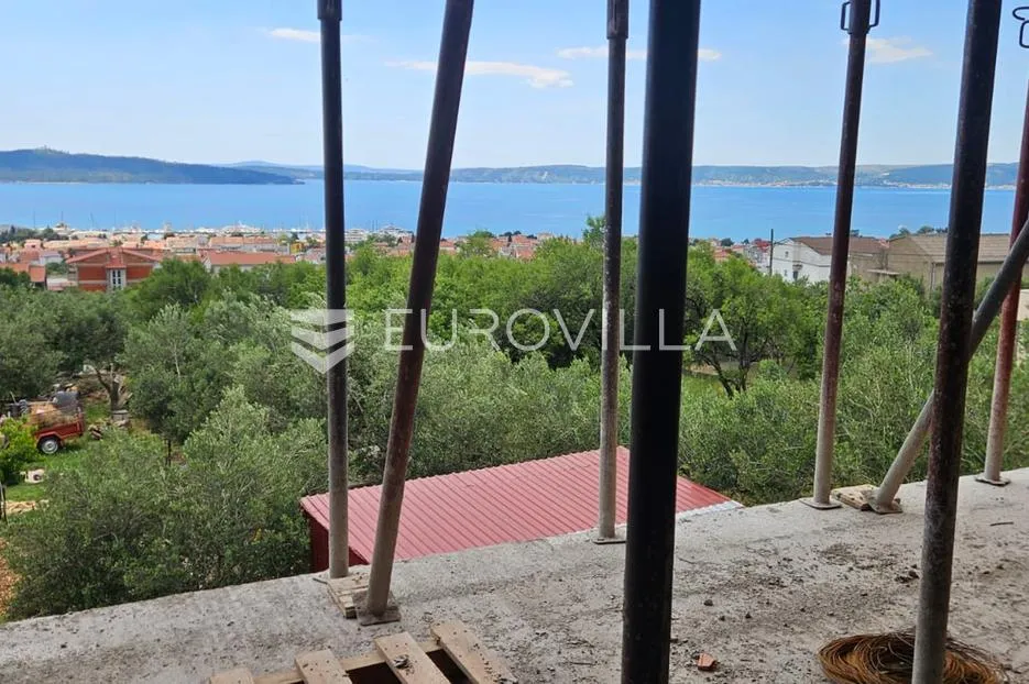 kaštela gomilica, dvosoban stan 70,2 m² s pogledom na more, natkriveni parking - slika 4