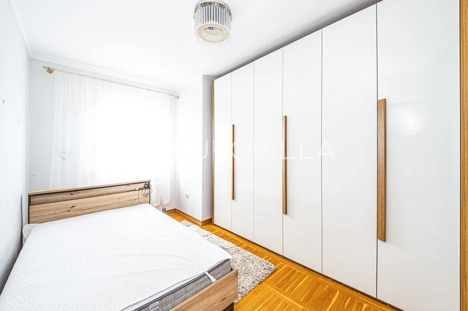 zagreb, mlinovi, prekrasan četverosoban stan, neto površine 95 m² - slika 13