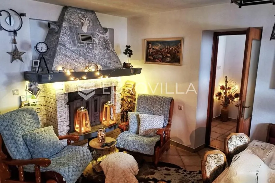 gorski kotar, stari laz, uređena goranska kuća s 7.021 m² - slika 4