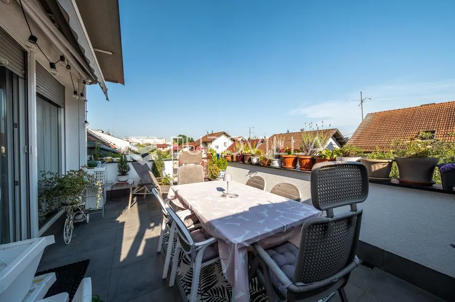 zagreb, prečko, prekrasan dvoetažan stan 133.58 m² s parkirnim mjestom - slika 36