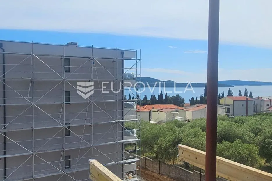 trogir, seget donji stan 71,65 m² na 1. katu novogradnje s garažom i liftom - slika 7