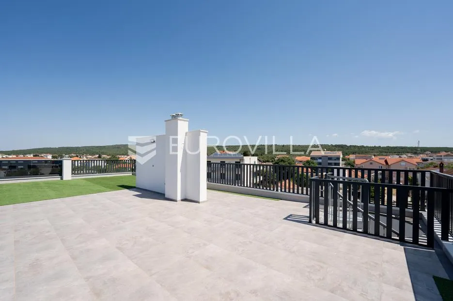 zadar, sukošan, luksuzni penthouse s pogledom na more - slika 13