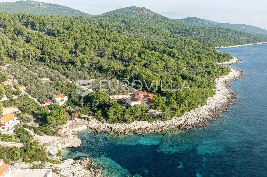 otok korčula, vela luka, građevinsko zemljište uz more - slika 6