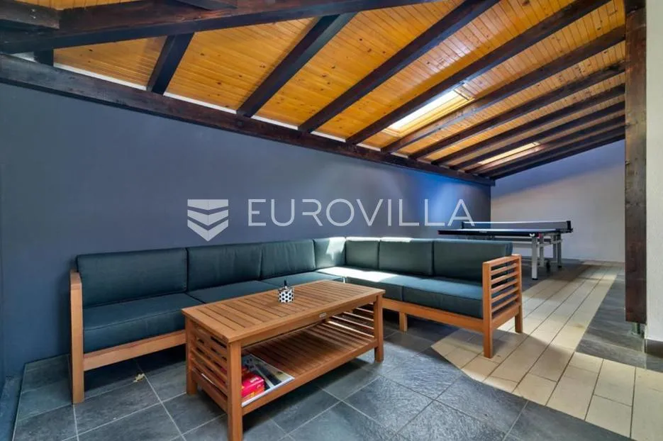 dramalj, dvosoban stan 45 m², natkrivena terasa 55 m² - slika 7