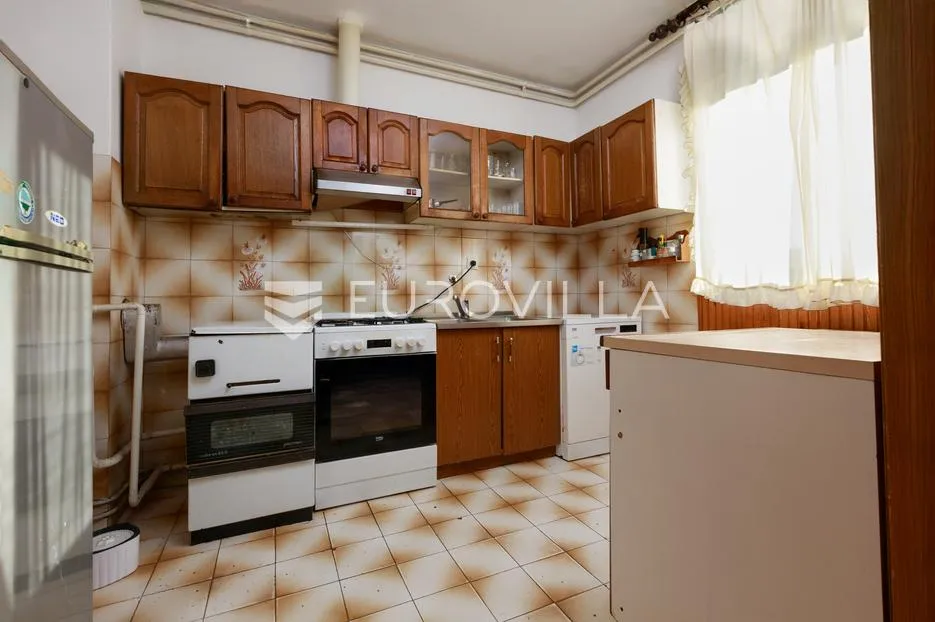rijeka, podhum, kuća od 158 m² - slika 10