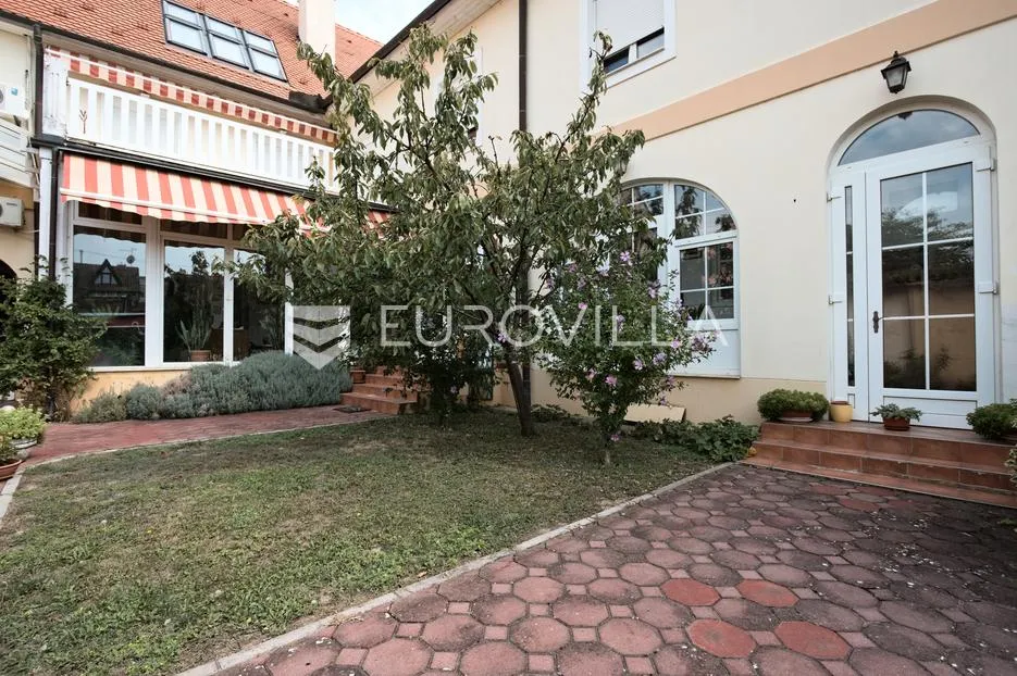 osijek, donji grad, adaptirana kuća s velikim potencijalom, 700 m², plac 947 m² - slika 5