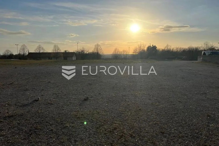 istra, kanfanar, građevinsko zemljište 876m2 - slika 2