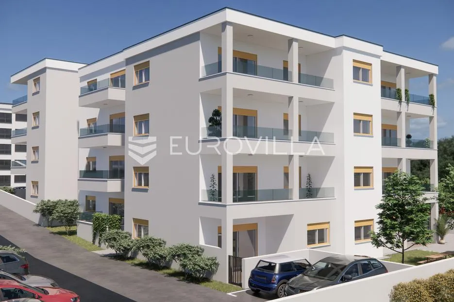 pula, centar, ekskluzivan trosoban stan u novogradnji, 2. kat, 59.16 m², lift, plin, top lokacija - slika 2