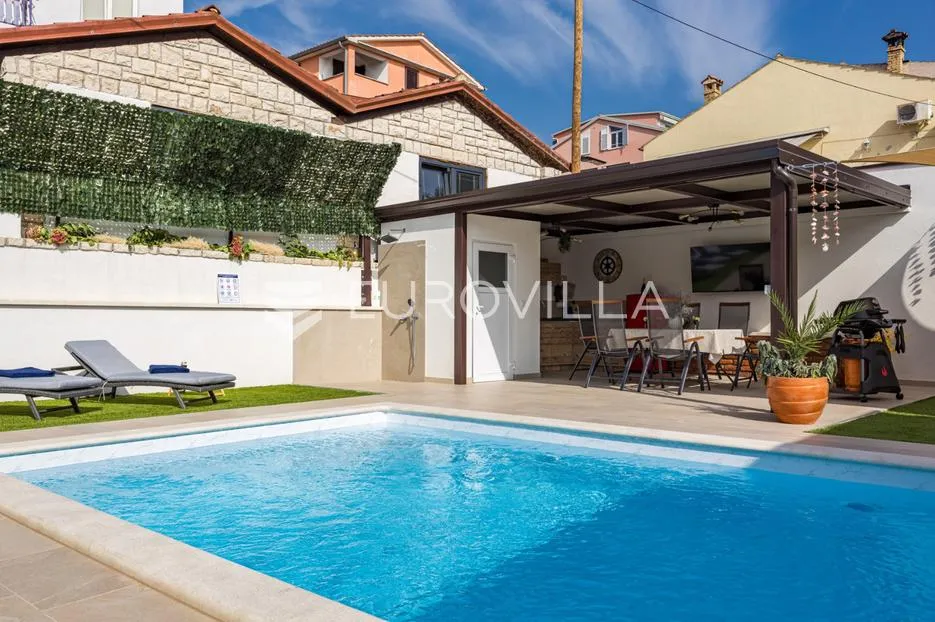 istra, rovinj, atraktivna kuća 170m2 s bazenom u neposrednoj blizini centra - slika 19