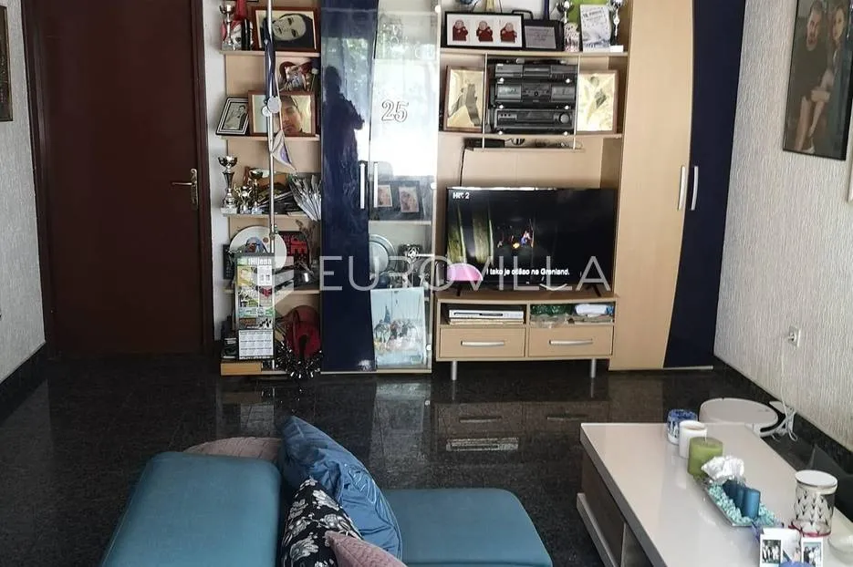 medulin, velika samostojeća kuća na okućnici od 550 m2 - slika 15
