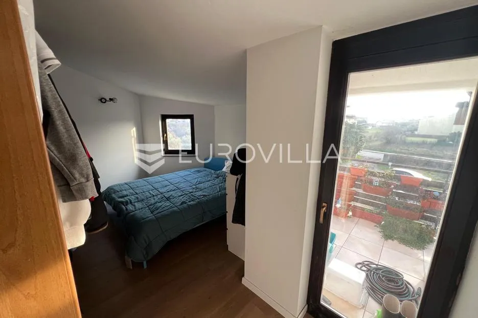 fažana, valbandon, prostrani četverosobni stan 90 m² - slika 8