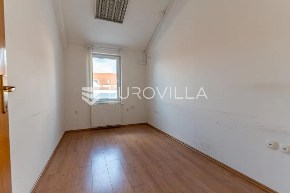 požega, mesnička, moderni poslovni uredi 180 m² - slika 9