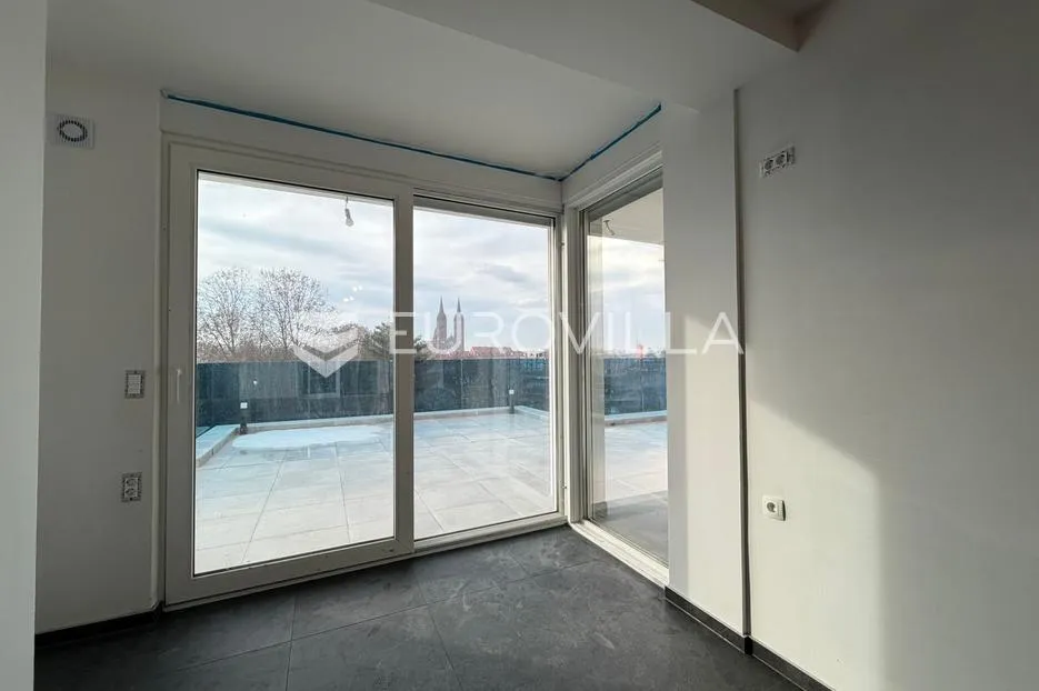 đakovo, strogi centar, penthouse sa spa zonom, novogradnja - slika 19